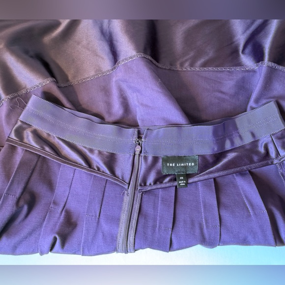 THE LIMITED DEEP PURPLE PLEATED & TIERED SATIN A LINE SKIRT SZ  XS - Picture 5 of 10